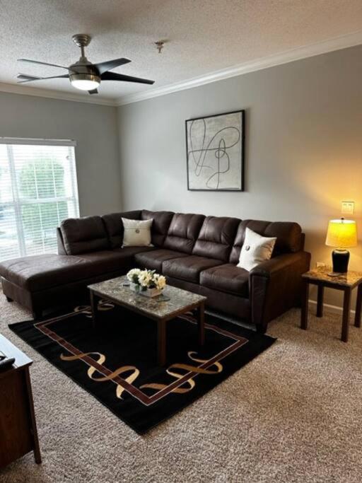 Extravagant 2 Br/2 Ba Apartment Саванна Екстер'єр фото